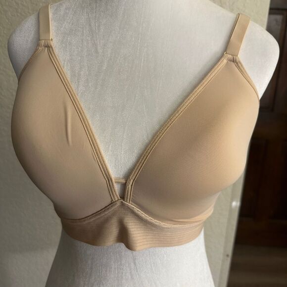 Lively T-Shirt Wireless Spacer Bra No Underwire 36DDD - Picture 2 of 10